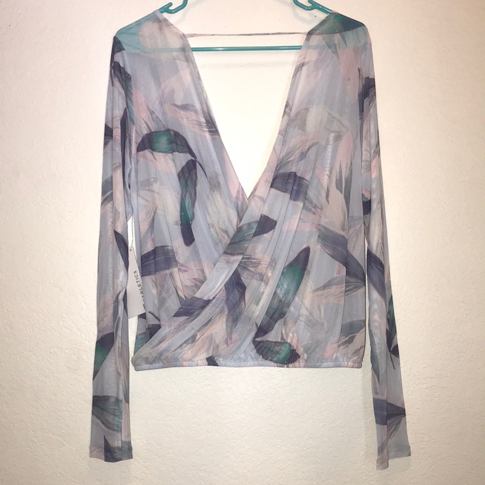 Fabletics top size XL - Picture 2 of 3